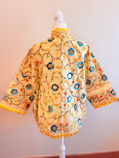 Yellow Daisy Bloom Cropped Kimono