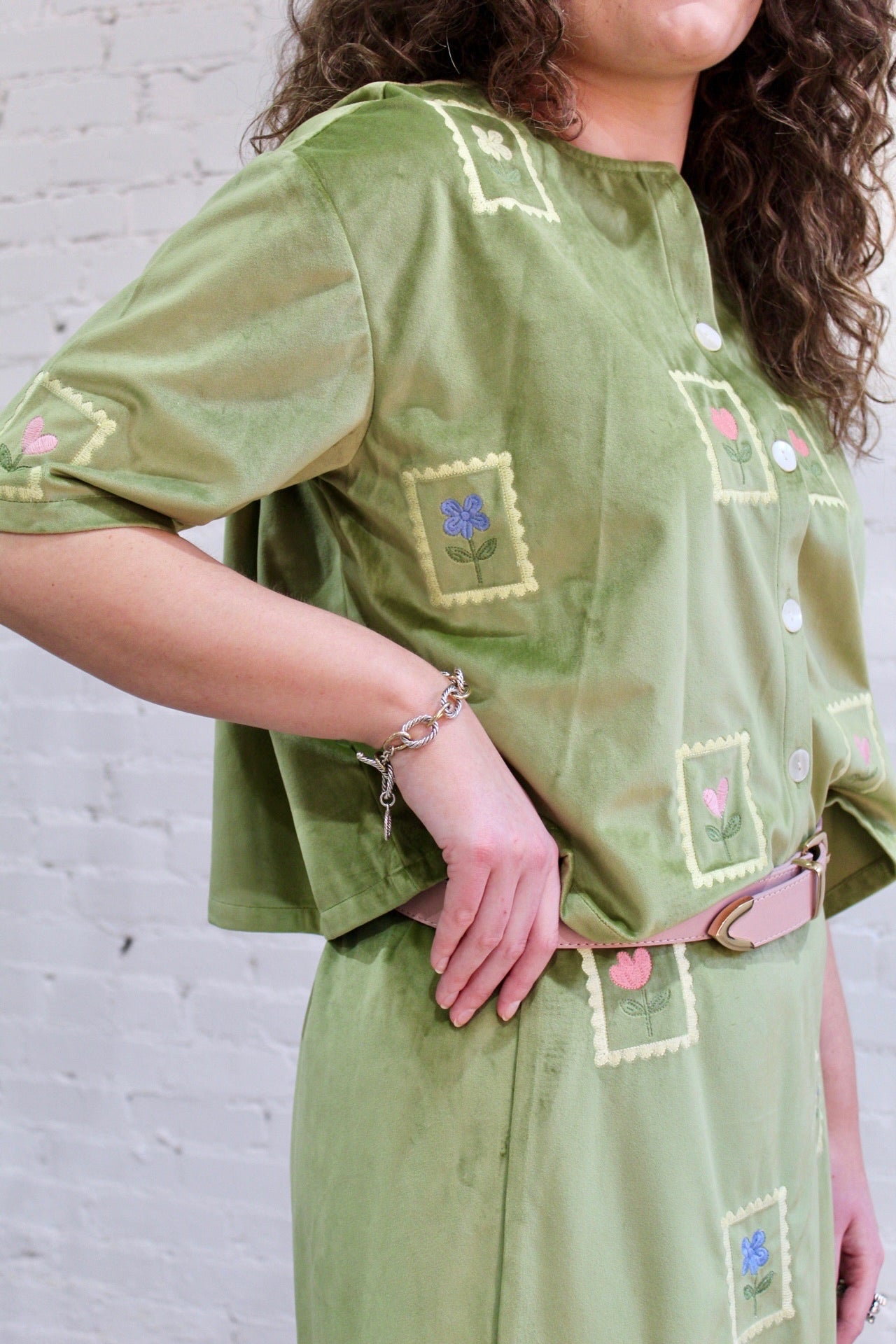 Postcard Button-Up
